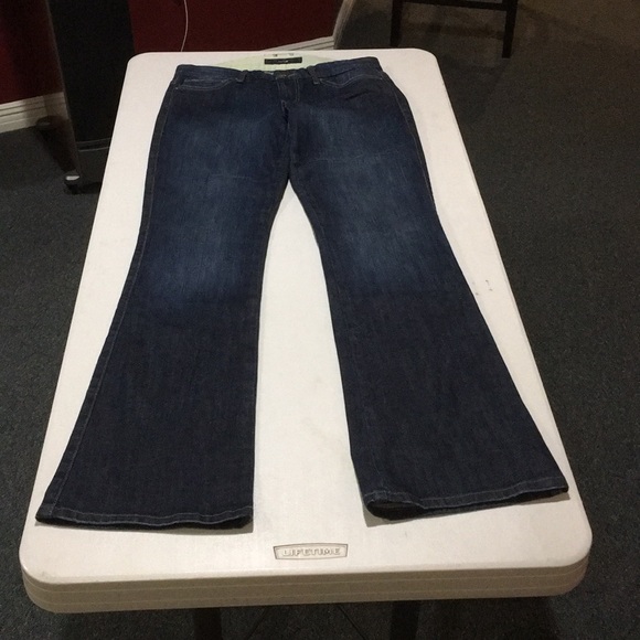 💥💥💥 CLEARANCE JOE’S JEANS  “SOCIALITE” JEANS - Picture 4 of 6